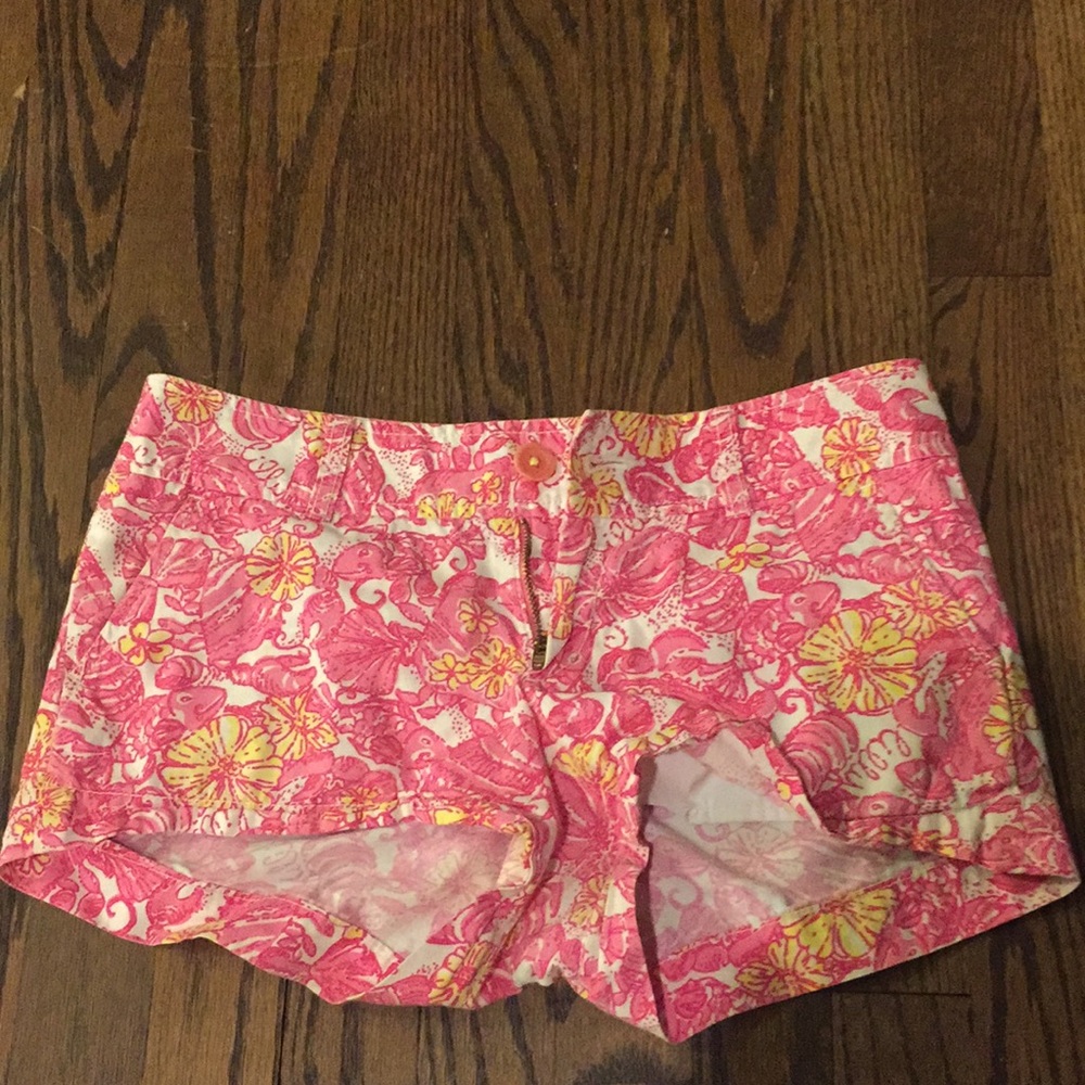 Bright floral short shorts